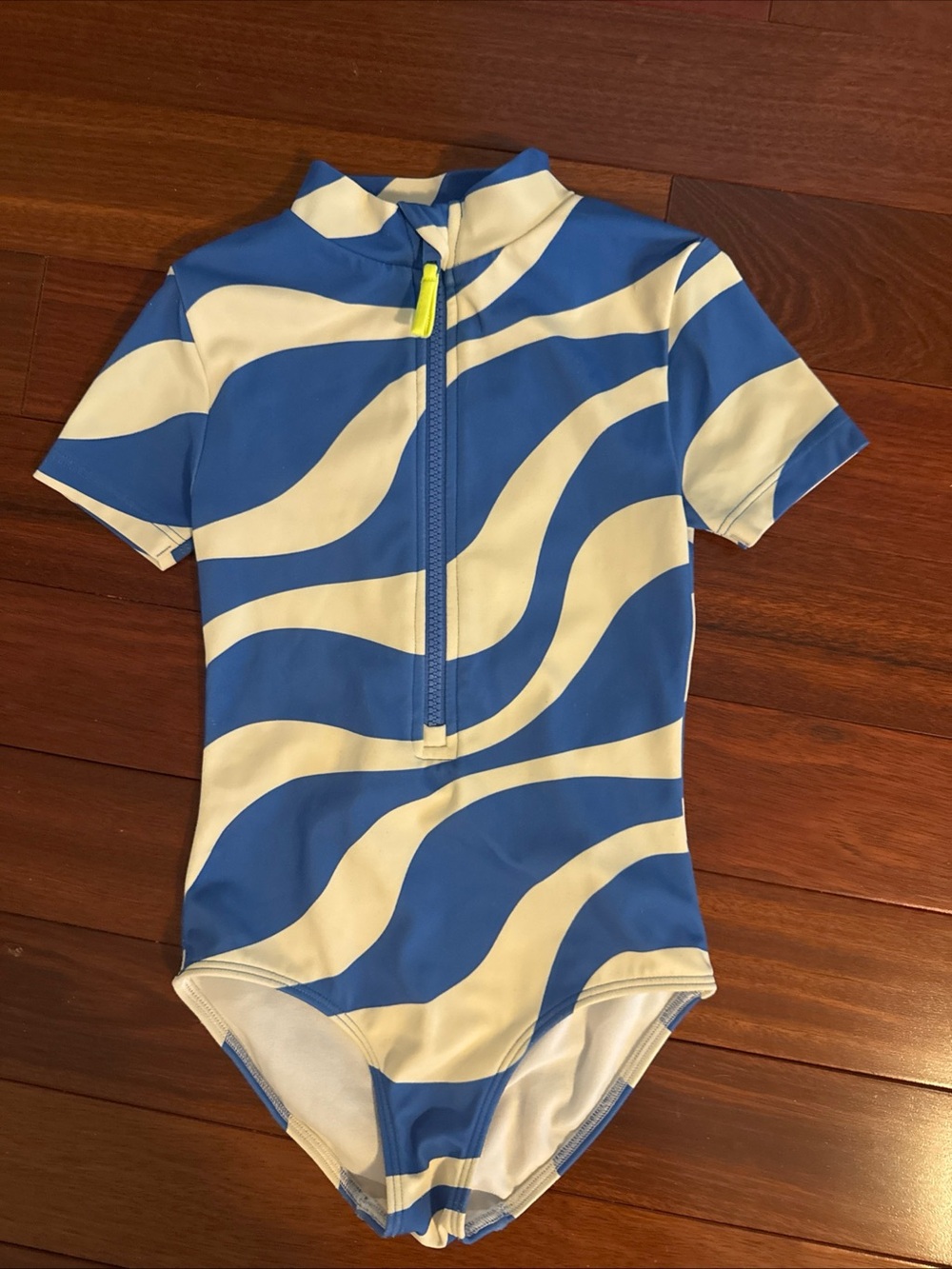 Boden Swimsuit SZ 6-7Y SPF Beach Short Sleeve Rash Guard Blue And White